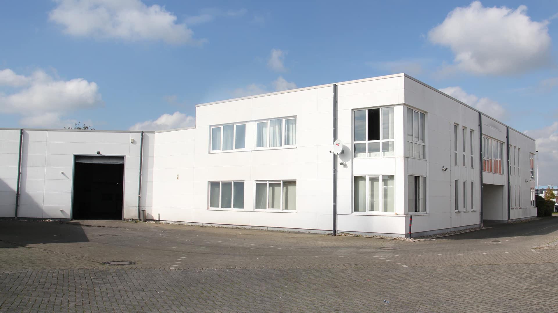 Relocation of wholesale to new premises in Willich-Münchheide